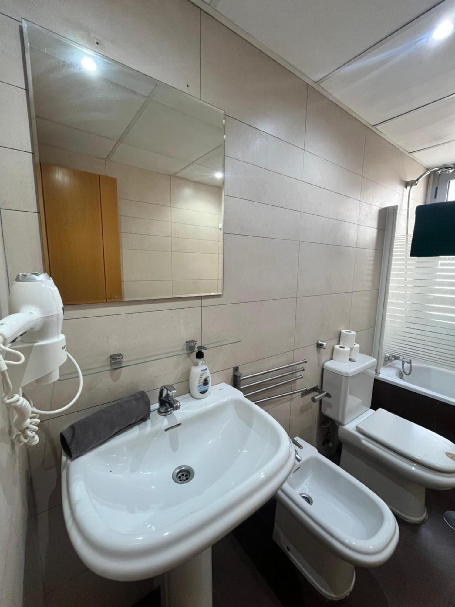 Apartament Deluxe With Parking - Carlos Haya Malaga